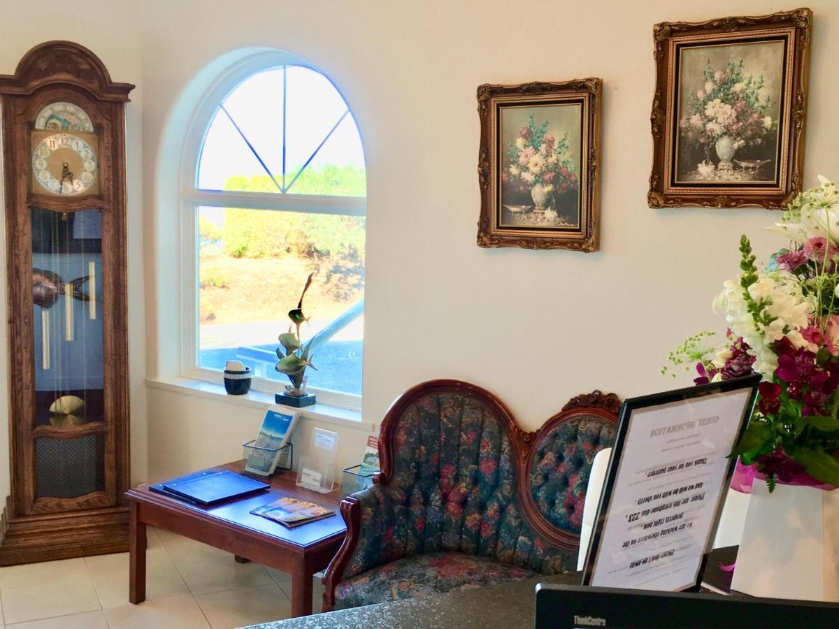 Casa Grande Inn Qualicum Beach Zewnętrze zdjęcie