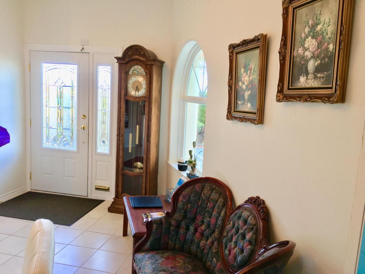 Casa Grande Inn Qualicum Beach Zewnętrze zdjęcie