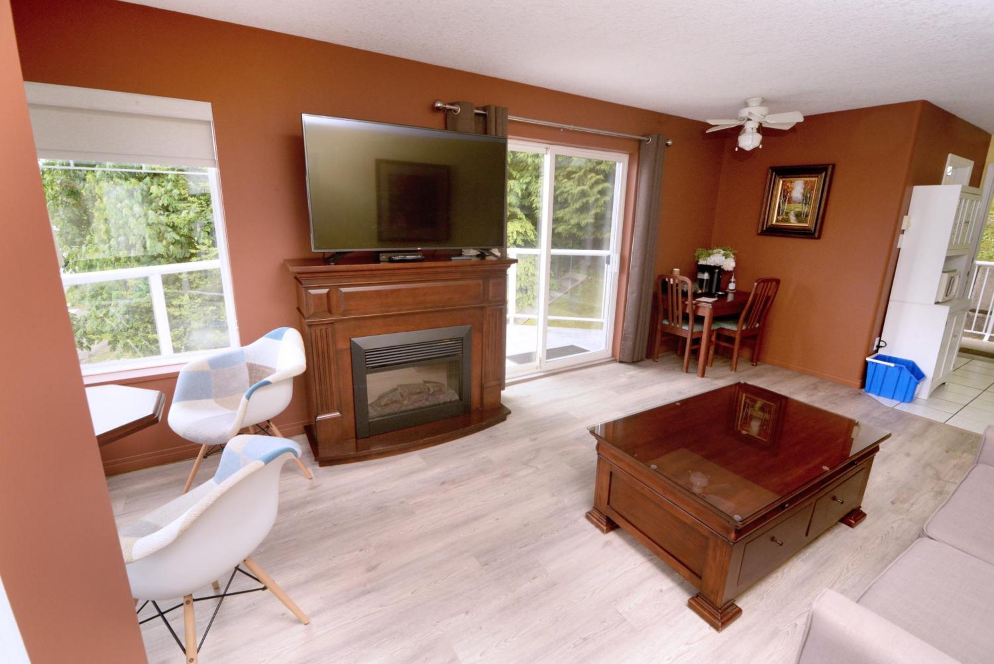 Casa Grande Inn Qualicum Beach Zewnętrze zdjęcie
