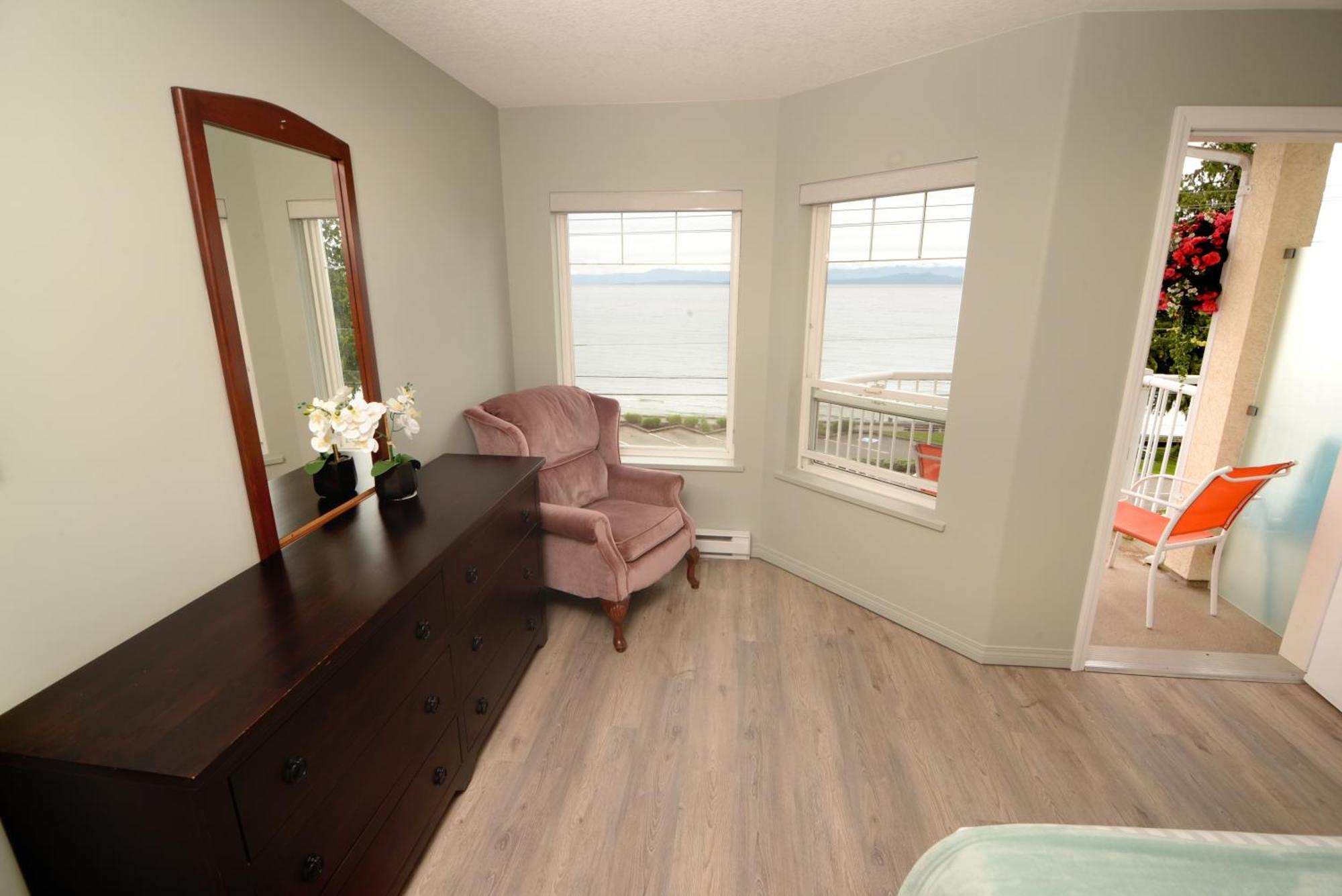 Casa Grande Inn Qualicum Beach Zewnętrze zdjęcie