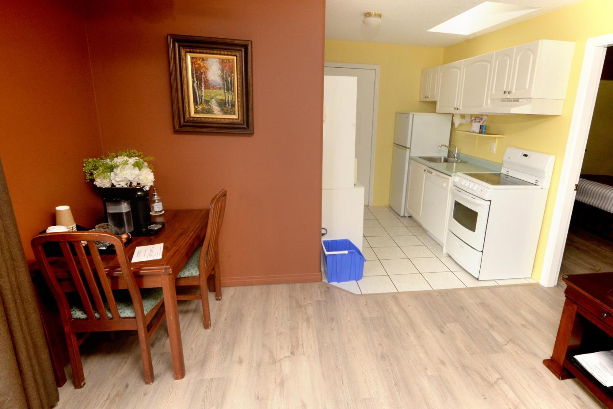 Casa Grande Inn Qualicum Beach Zewnętrze zdjęcie