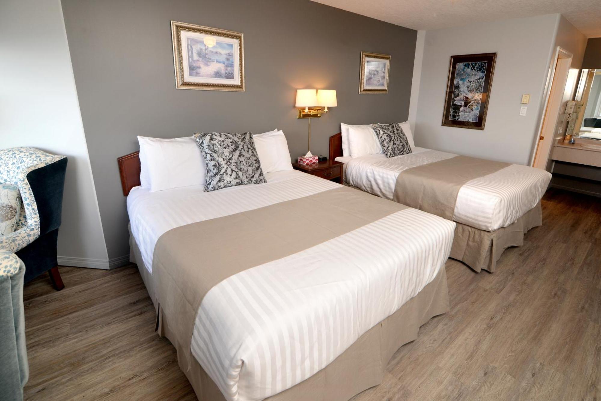 Casa Grande Inn Qualicum Beach Zewnętrze zdjęcie