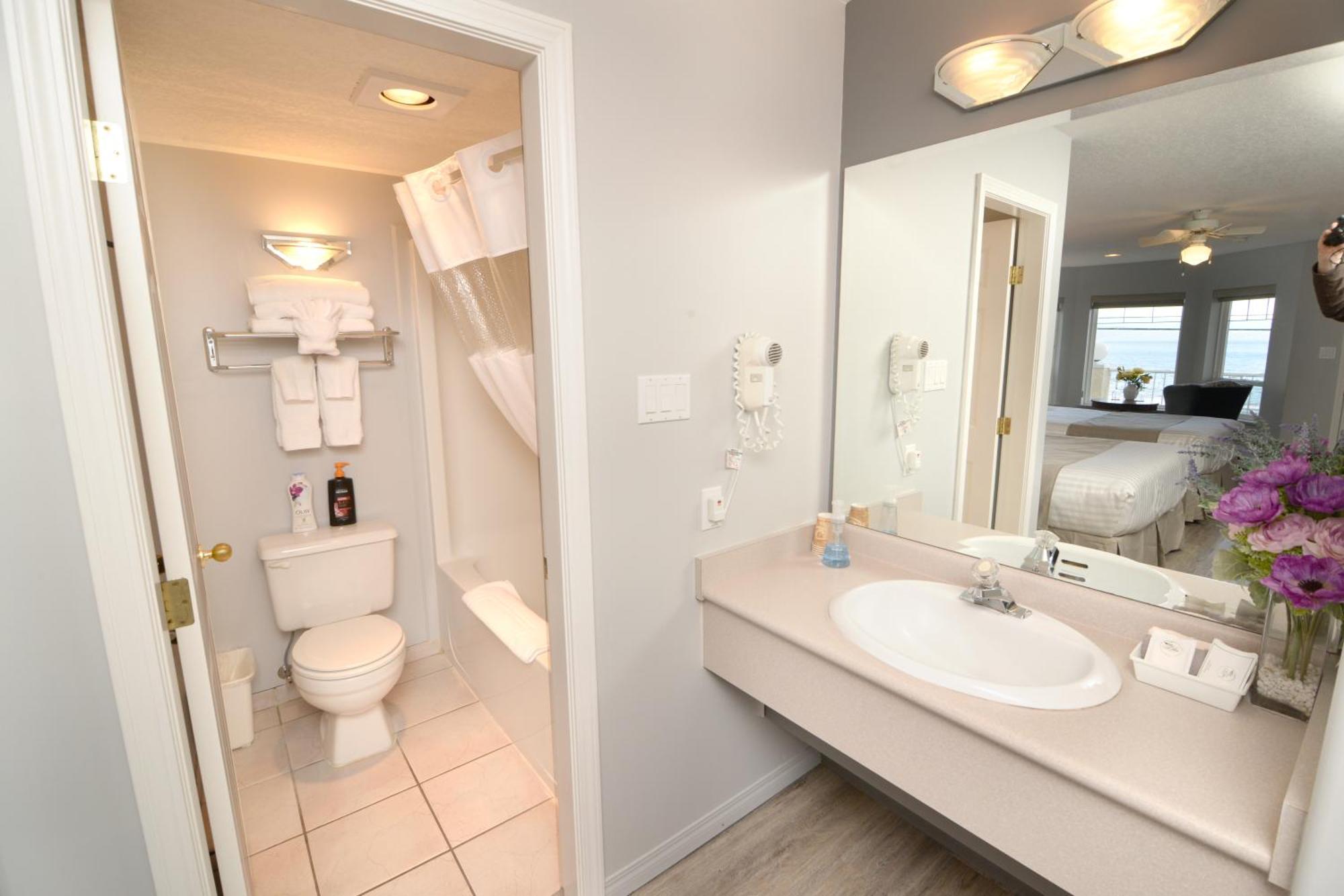 Casa Grande Inn Qualicum Beach Zewnętrze zdjęcie